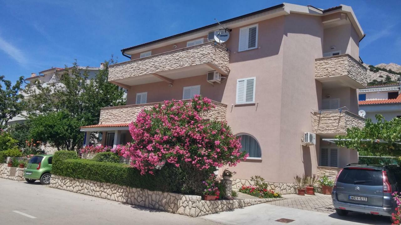 Apartments Mira Baska  Exterior photo